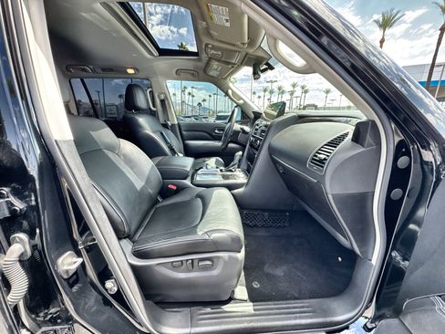 Used 2022 INFINITI QX80 Luxe w/ Cargo Package image 29