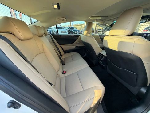 Used 2021 Lexus ES 350 w/ Premium Package image 49