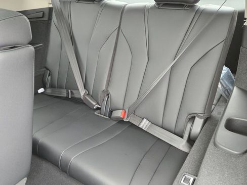 New 2026 Acura MDX SH-AWD image 23