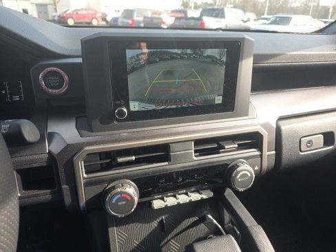 Used 2025 Toyota 4Runner SR5 image 16