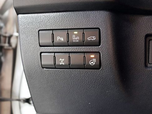Used 2015 Lexus NX 200t F Sport w/ Navigation System Package AWD/4WD image 15