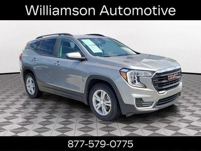 Used 2024 GMC Terrain SLE w/ Driver Convenience Package