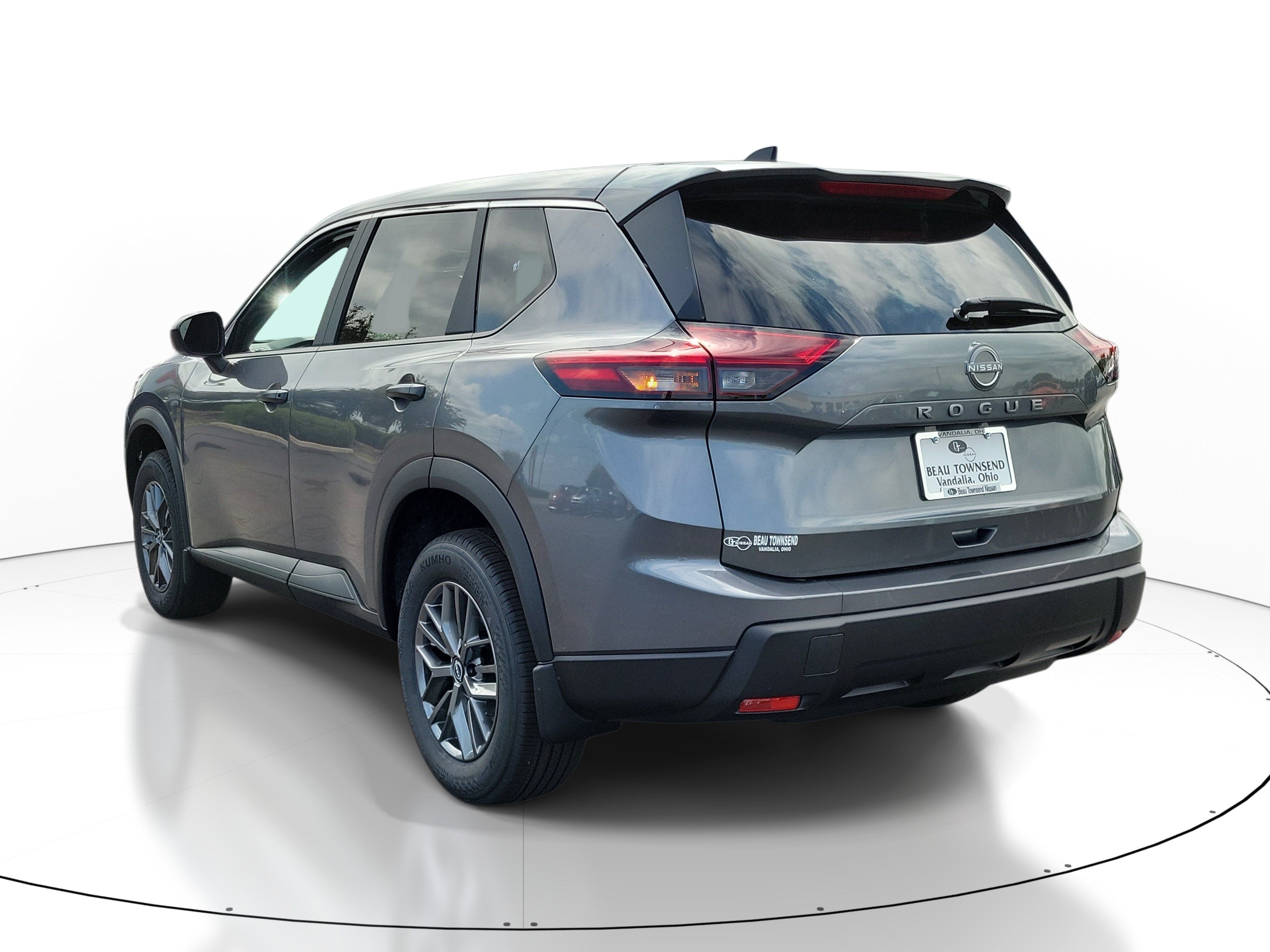 New 2026 Nissan Rogue S FWD image 3