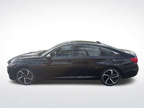 Used 2018 Honda Accord Sport image 8