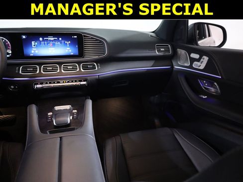 Used 2025 Mercedes-Benz GLE 450 4MATIC image 40