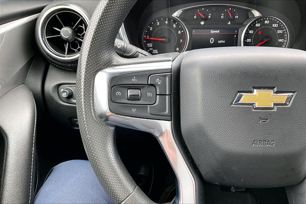 Used 2023 Chevrolet Blazer LT w/ Convenience Package FWD image 7