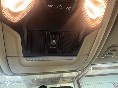 Used 2020 RAM 2500 Tradesman image 29