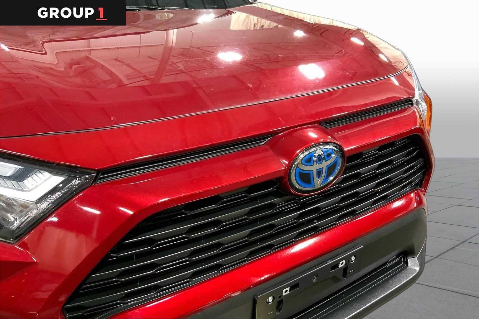 Certified 2024 Toyota RAV4 XLE AWD/4WD image 30