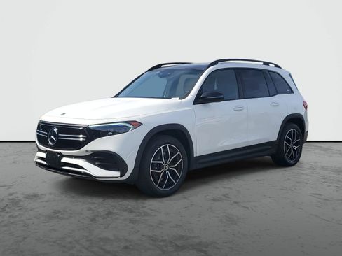 Used 2023 Mercedes-Benz EQB 300 4MATIC image 2