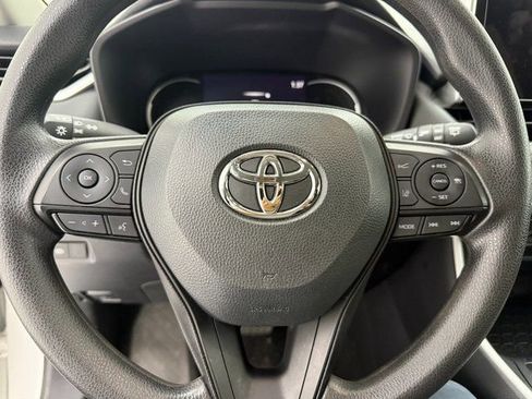 Used 2024 Toyota RAV4 XLE image 15