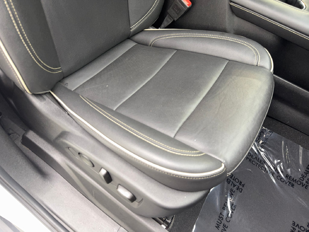 Used 2024 GMC Yukon SLT RWD image 53
