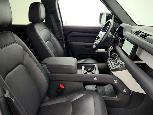 Used 2023 Land Rover Defender 110 X-Dynamic SE AWD/4WD image 26