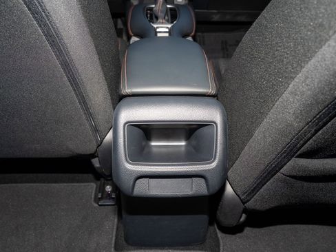 Certified 2024 Honda HR-V Sport image 18