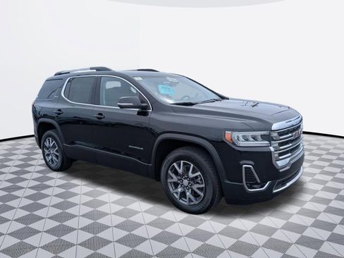 Used 2023 GMC Acadia SLT w/ Preferred Package AWD/4WD image 3