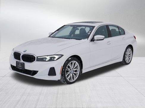 Used 2024 BMW 330i xDrive Sedan image 3