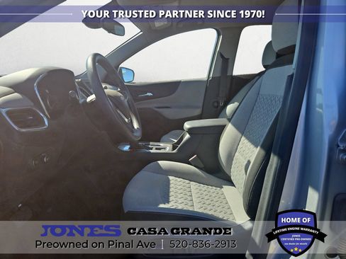 Used 2022 Chevrolet Equinox LT FWD image 8