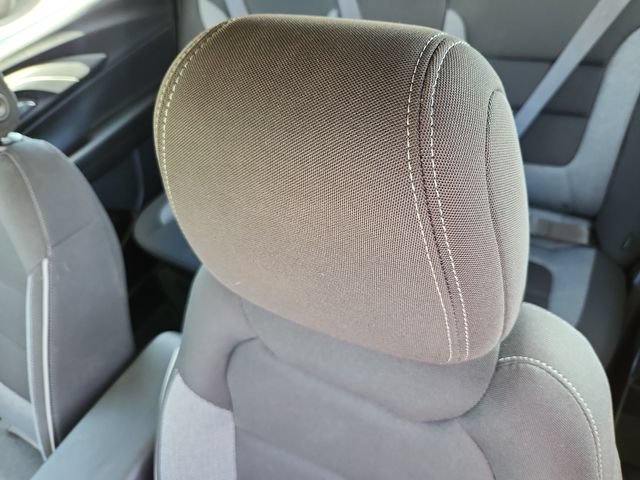 Used 2026 Chevrolet TrailBlazer LS AWD/4WD image 15