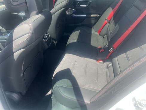Used 2025 Mercedes-Benz C 43 AMG 4MATIC Sedan image 31