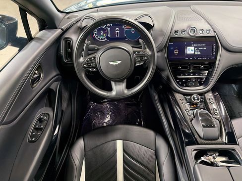 Used 2023 Aston Martin DBX 707 image 17