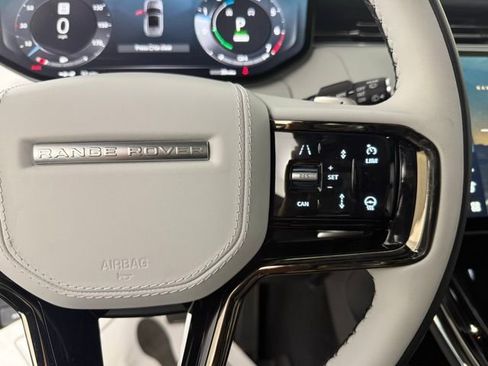 New 2026 Land Rover Range Rover Sport Dynamic SE AWD/4WD image 19