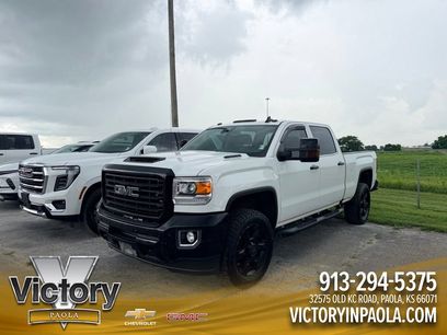 Used 2019 GMC Sierra 2500 SLT w/ Duramax Plus Package