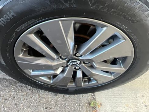 Certified 2024 Nissan Pathfinder SV AWD/4WD image 37