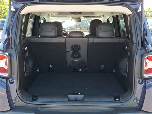 Used 2016 Jeep Renegade Limited AWD/4WD image 29