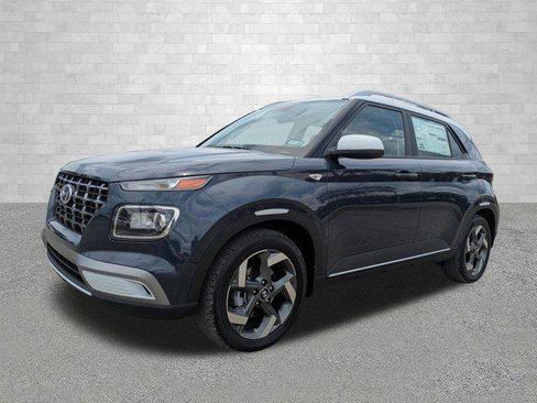 New 2026 Hyundai Venue SEL FWD image 5