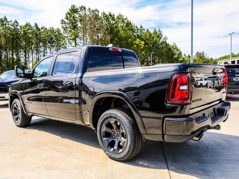 New 2026 RAM 1500 Big Horn AWD/4WD image 4