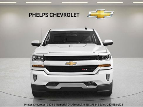 Used 2018 Chevrolet Silverado 1500 LT w/ All Star Edition image 10