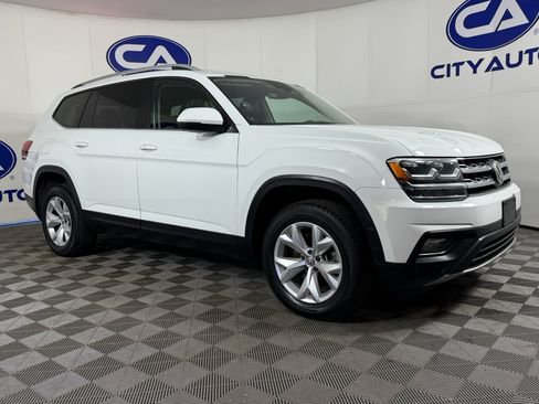 Used 2019 Volkswagen Atlas SE image 1