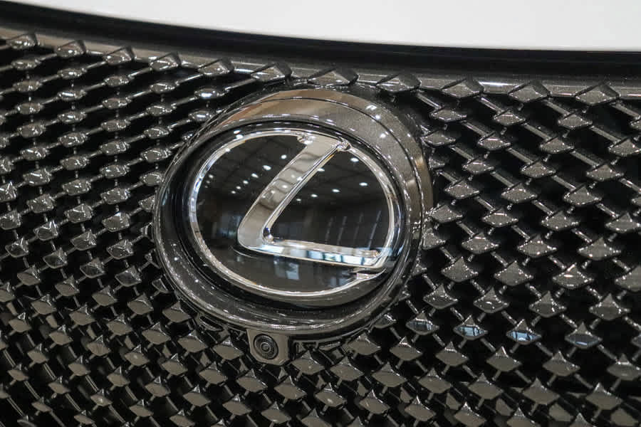 Used 2026 Lexus LC 500 Convertible RWD image 9