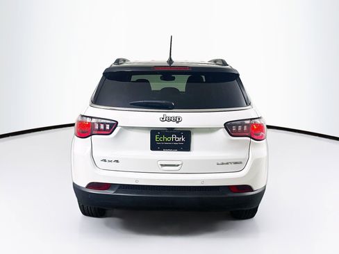 Used 2025 Jeep Compass Limited image 7