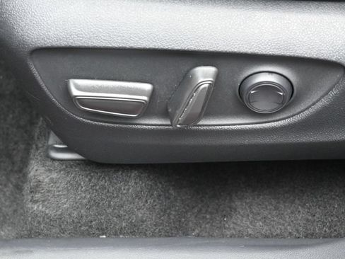 Certified 2024 Toyota Grand Highlander AWD image 10