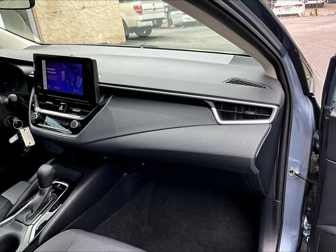 Used 2024 Toyota Corolla LE image 18