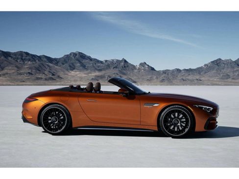 New 2024 Mercedes-Benz SL 63 AMG 4MATIC image 15