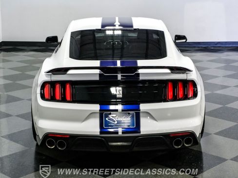 Used 2019 Ford Mustang Shelby GT350 w/ Technology Package RWD image 34