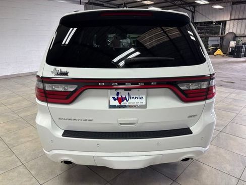 Used 2024 Dodge Durango GT RWD image 8