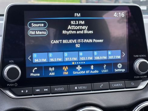 Used 2024 Nissan Sentra SV image 22