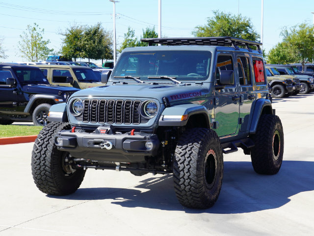 Used 2025 Jeep Wrangler Unlimited Rubicon w/ Safety Group AWD/4WD image 11