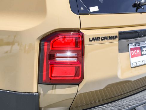 New 2026 Toyota Land Cruiser AWD/4WD image 9