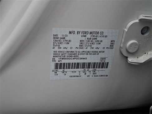 Used 2023 Ford Explorer ST w/ Equipment Group 401A image 28