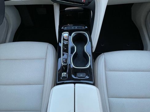 Certified 2023 Buick Envision Essence image 19