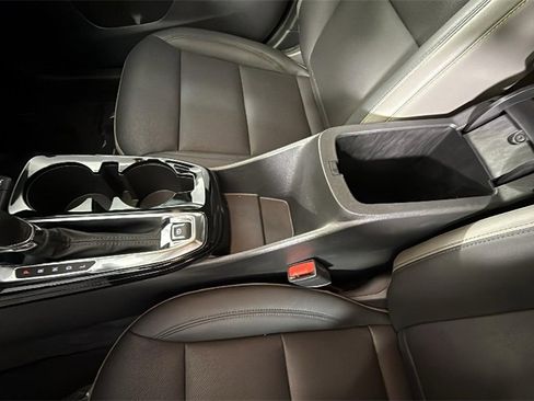 Used 2024 Chevrolet Trax ACTIV w/ Sunroof Package image 25