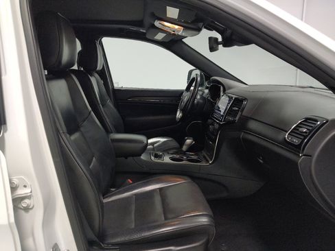 Used 2020 Jeep Grand Cherokee High Altitude AWD/4WD image 21
