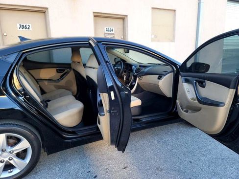 Used 2012 Hyundai Elantra GLS w/ Preferred Pkg 3 image 17