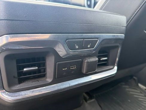 Used 2020 Chevrolet Silverado 1500 High Country AWD/4WD image 15