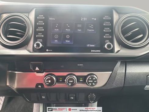 Used 2022 Toyota Tacoma SR w/ SR Convenience Package image 13
