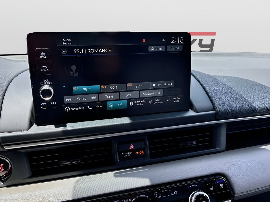 Used 2025 Honda Pilot Elite image 15