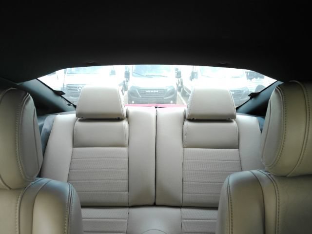 Used 2013 Ford Mustang GT Premium RWD image 22